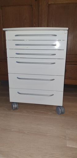[EPN804/SC + APN032] EDARREDO - Module on casters with 6 drawers with 3 drawers C1 + 3 C2. SOFT-CLOSE - Corian® G.W. top for module on wheels